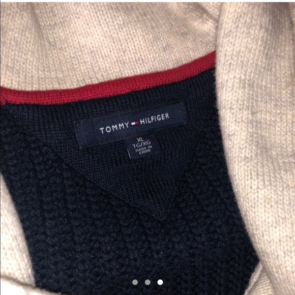 Tommy Hilfiger Cardigan - Picture 2 of 3